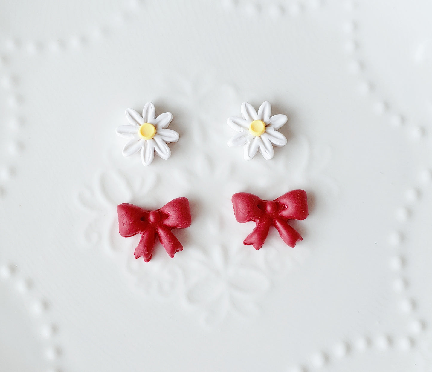 Daisy and Bow Stud Pack
