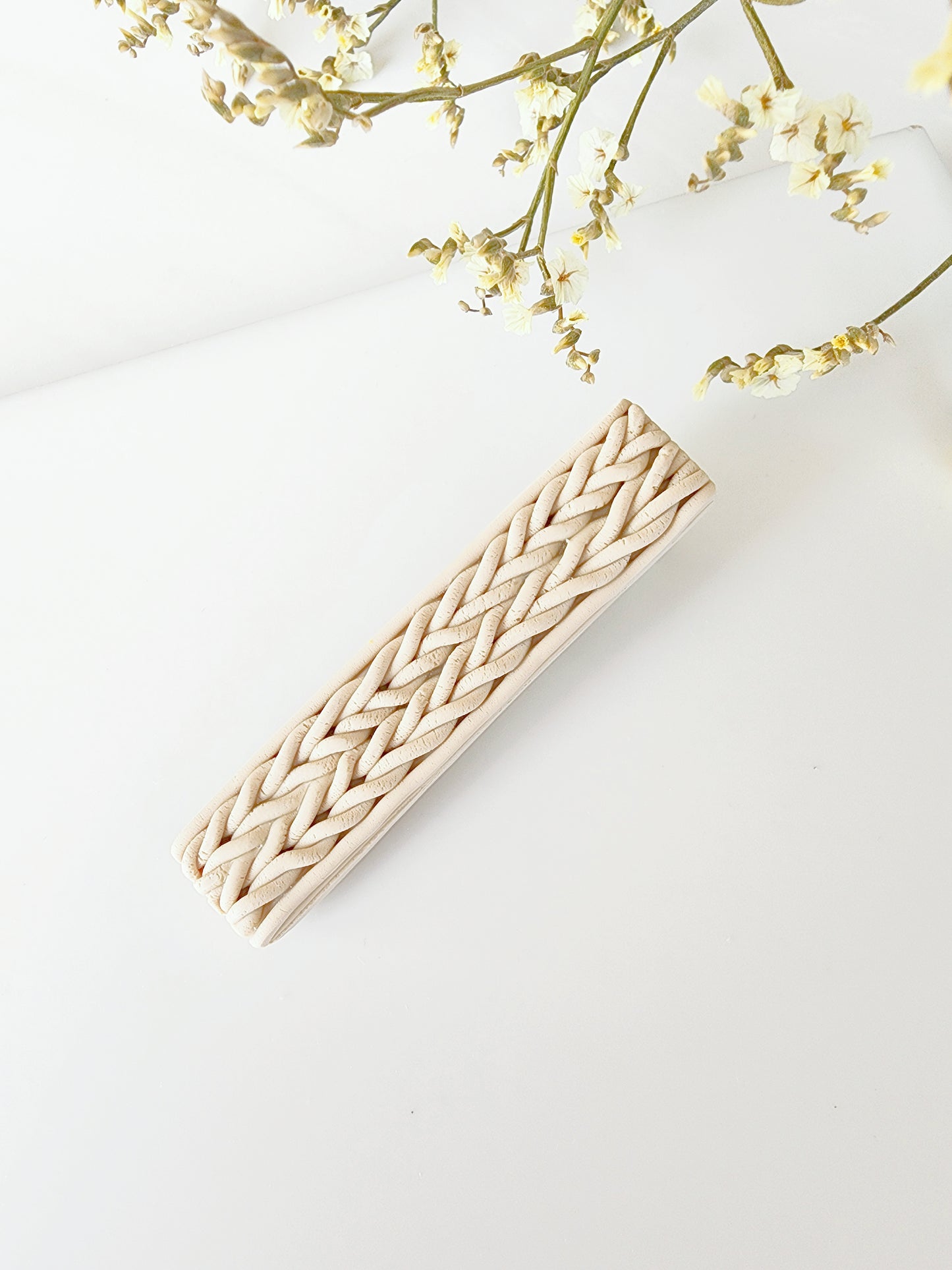 Knitted Beige Hair Clips