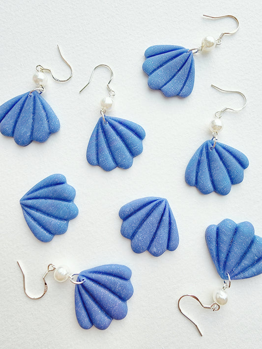 Blue Sparkly Scallop Seashell