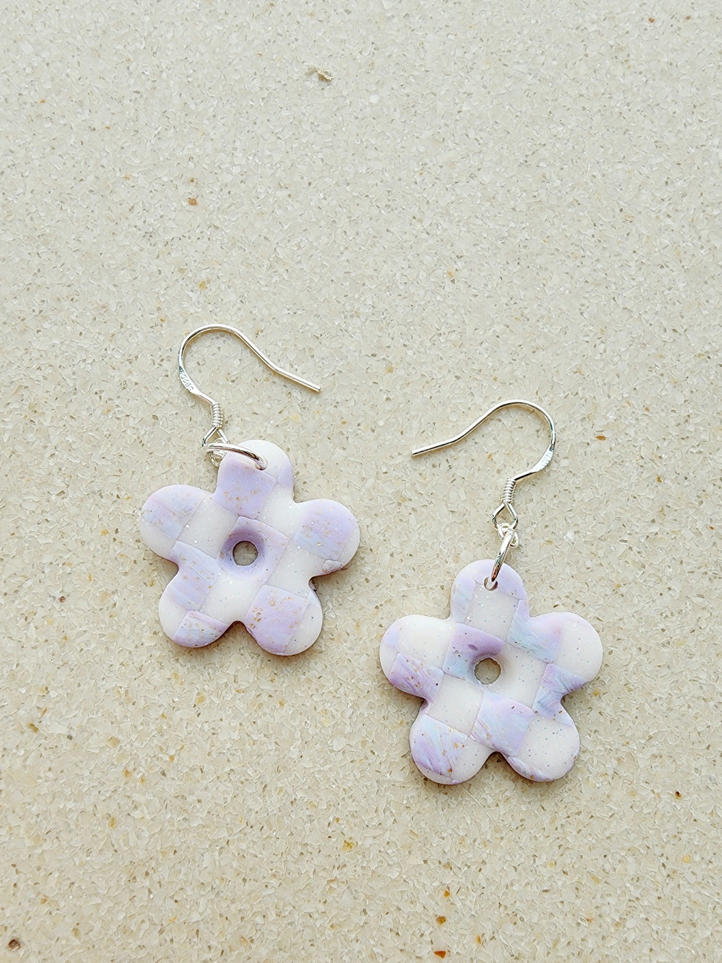 Translucent Marbled Checkerboard Flower
